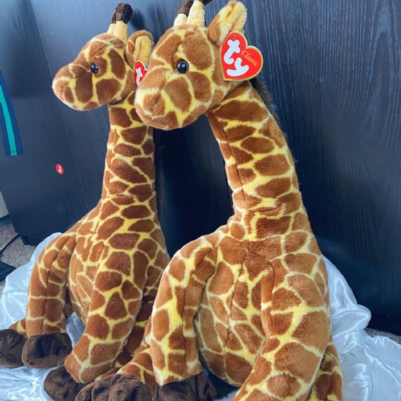 ✈️SOLD✈️ 2 Ty jumbo giraffes 22-24 inch - Picture 3 of 11